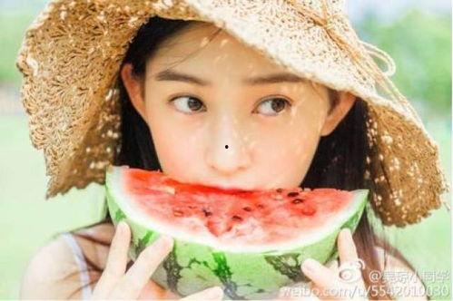 娱乐圈柚子君吃瓜是谁,揭秘明星幕后故事 第3张 娱乐圈柚子君吃瓜是谁,揭秘明星幕后故事 第3张