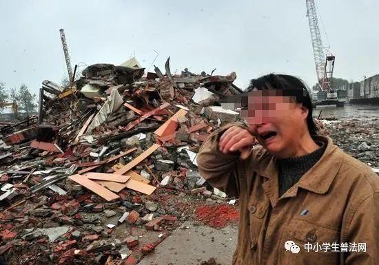 新闻爆料强拆事件视频,冲突升级,居民权益引发社会关注 第2张 新闻爆料强拆事件视频,冲突升级,居民权益引发社会关注 第2张